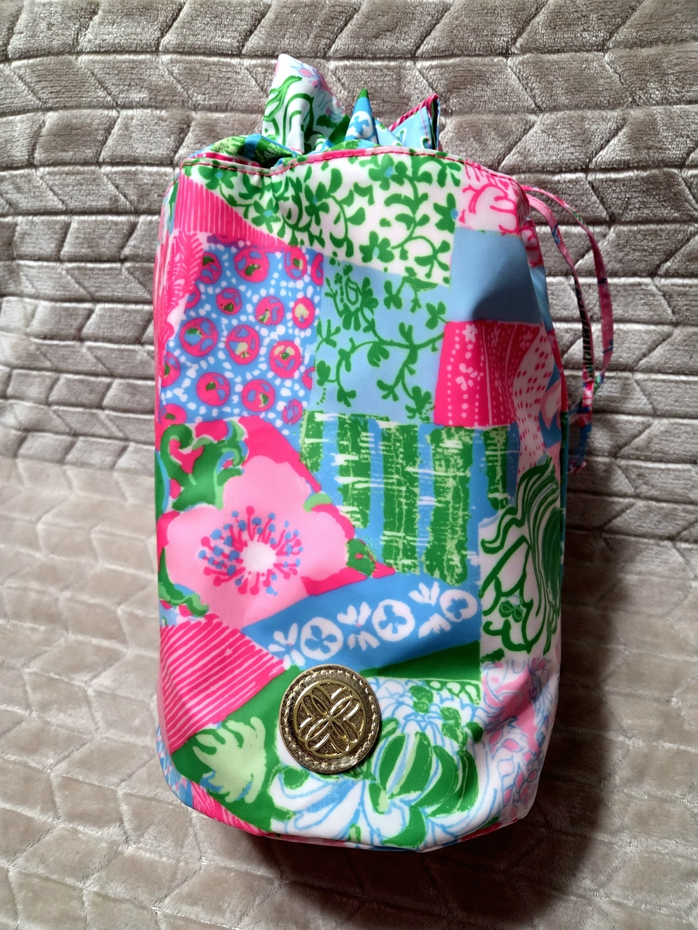 NWOT Lilly Pulitzer  Patchwork Drawstring Cosmetic/Wet Bag